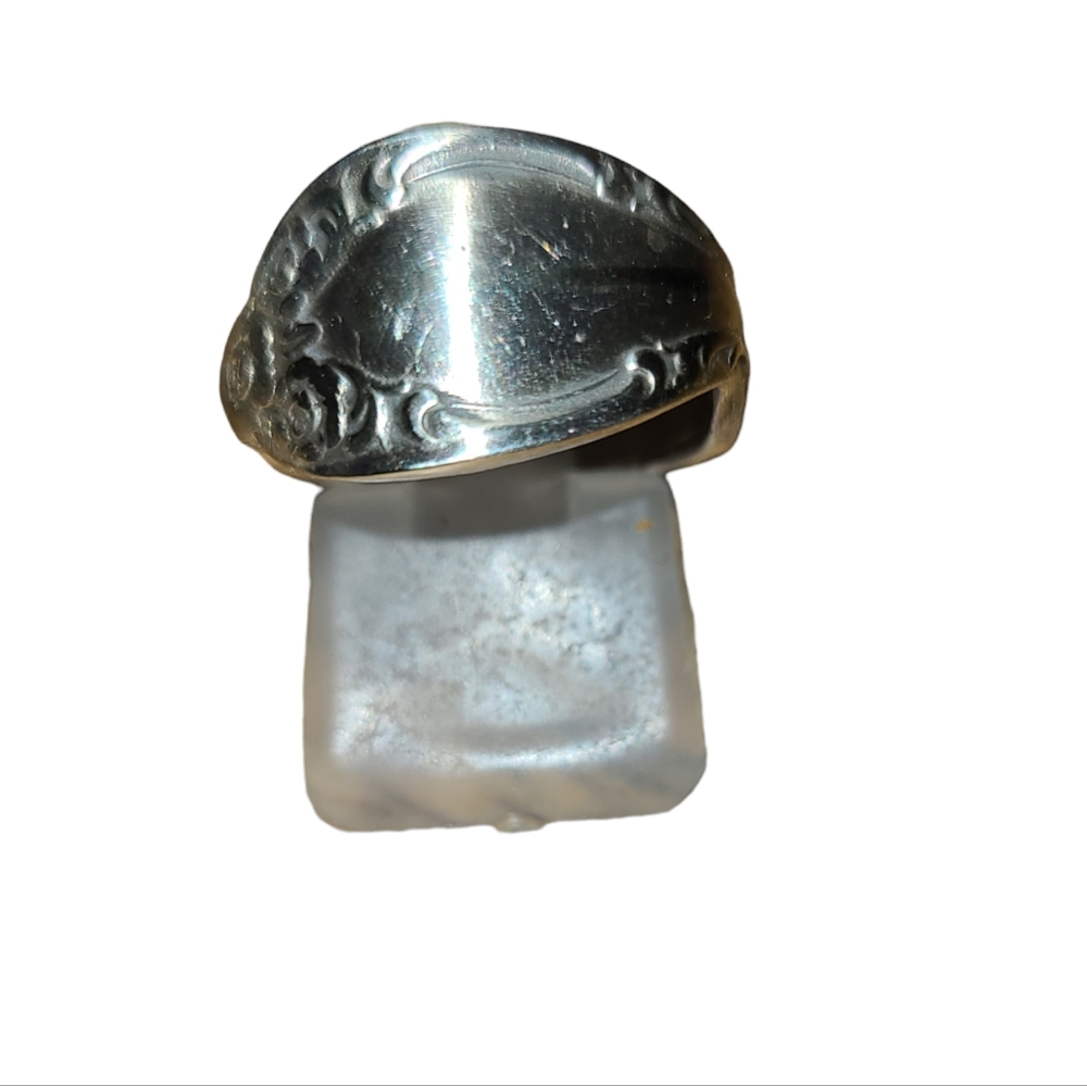 3/$30 Handmade Vintage Ornate Spoon Ring L4